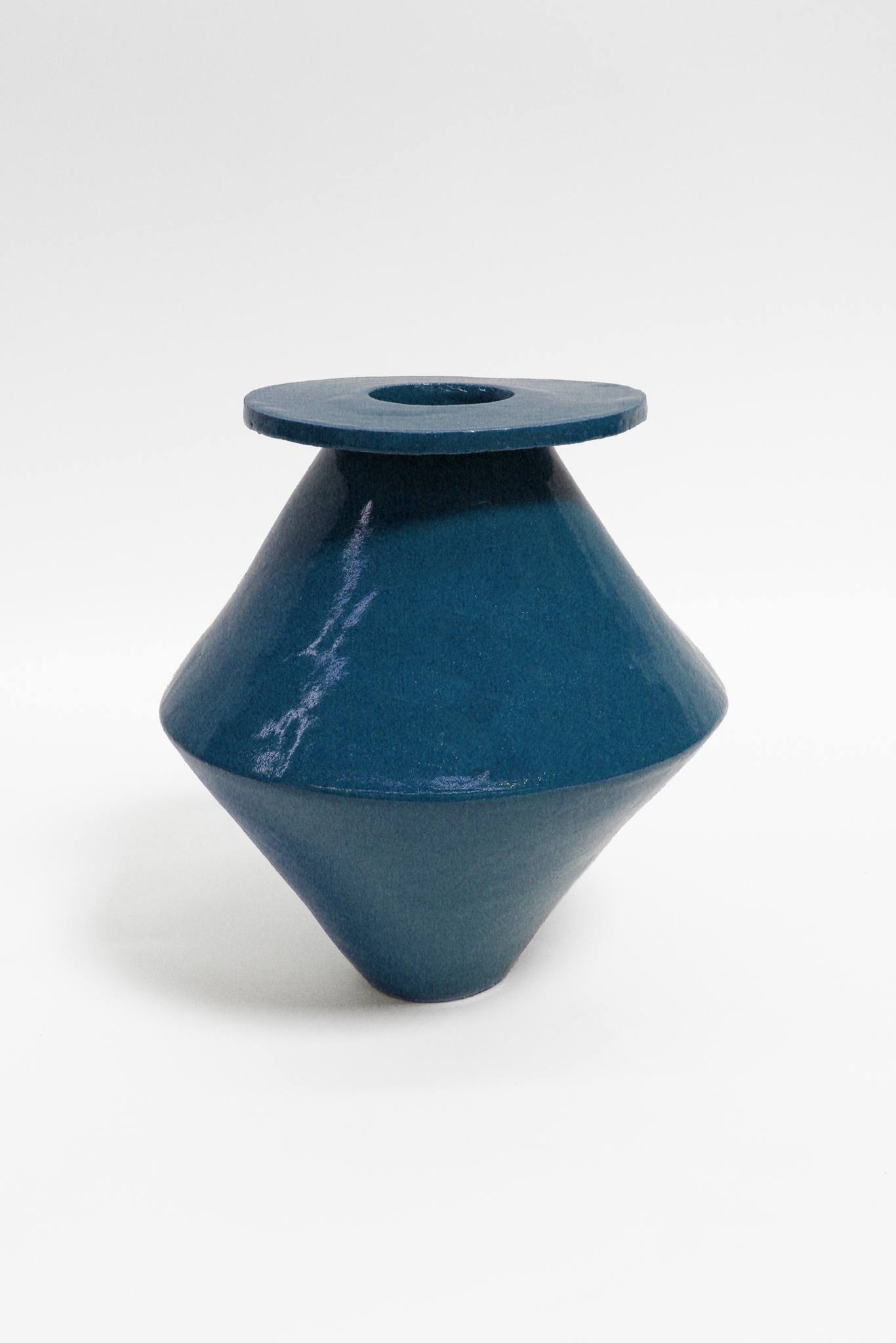 Tube Jumbo Diamond Vase